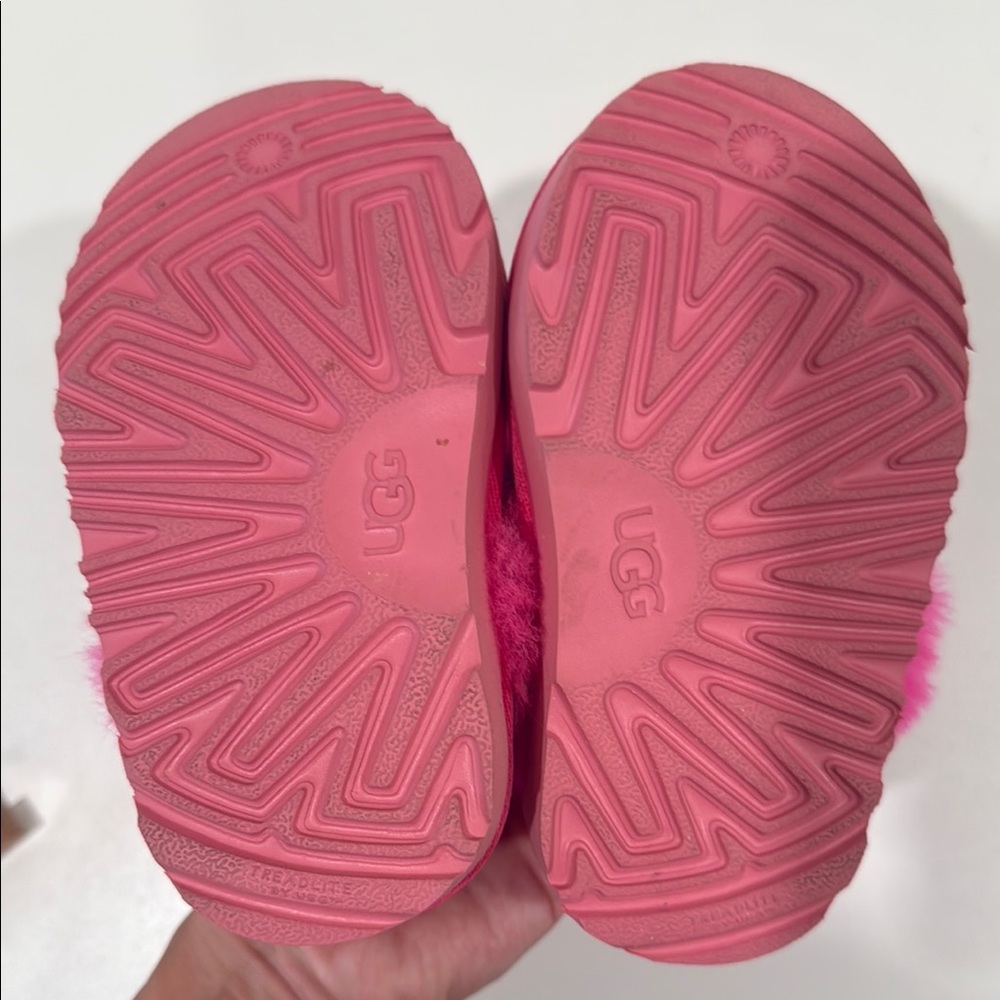 UGG Pink Fluffy Slippers Toddler - Picture 3 of 4